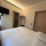 Le Stanze Del Duca Affittacamere Ferrara